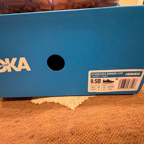 New in Box Hoka Anacapa Breeze Low 9.5 - Picture 5 of 5